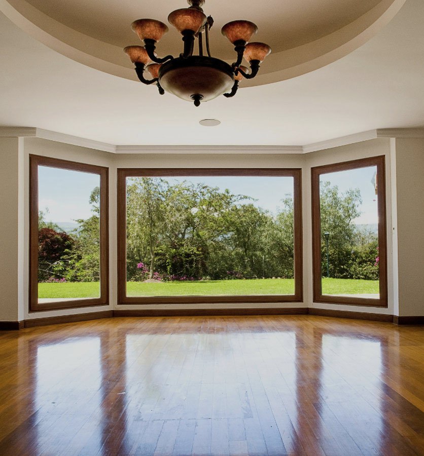 FINESTRA IN LEGNO FACCIATA CONTINUA